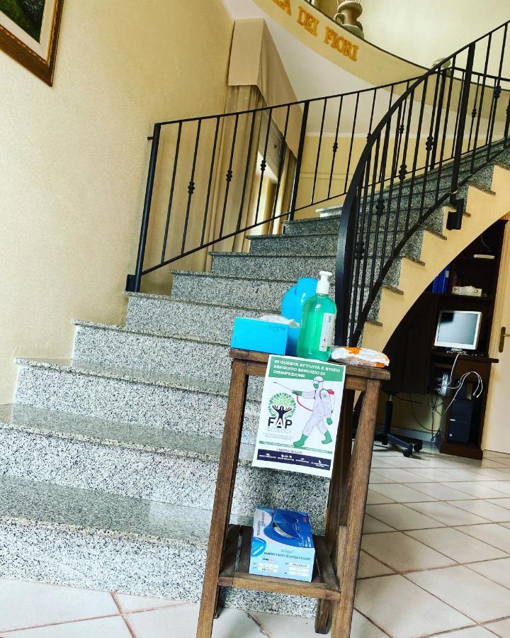 B&B Villa Dei Fiori SantʼEufemia Lamezia Buitenkant foto
